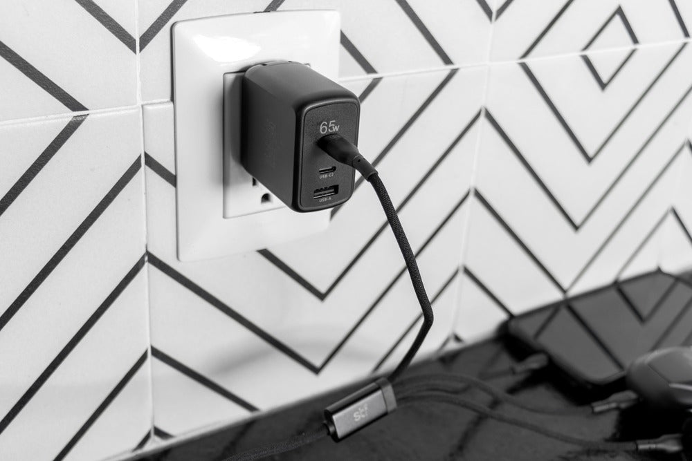 Cable 4 en 2 STF Carga Ultra Rápida USB/Tipo-C a Micro USB/Lightning/USB-C 100W