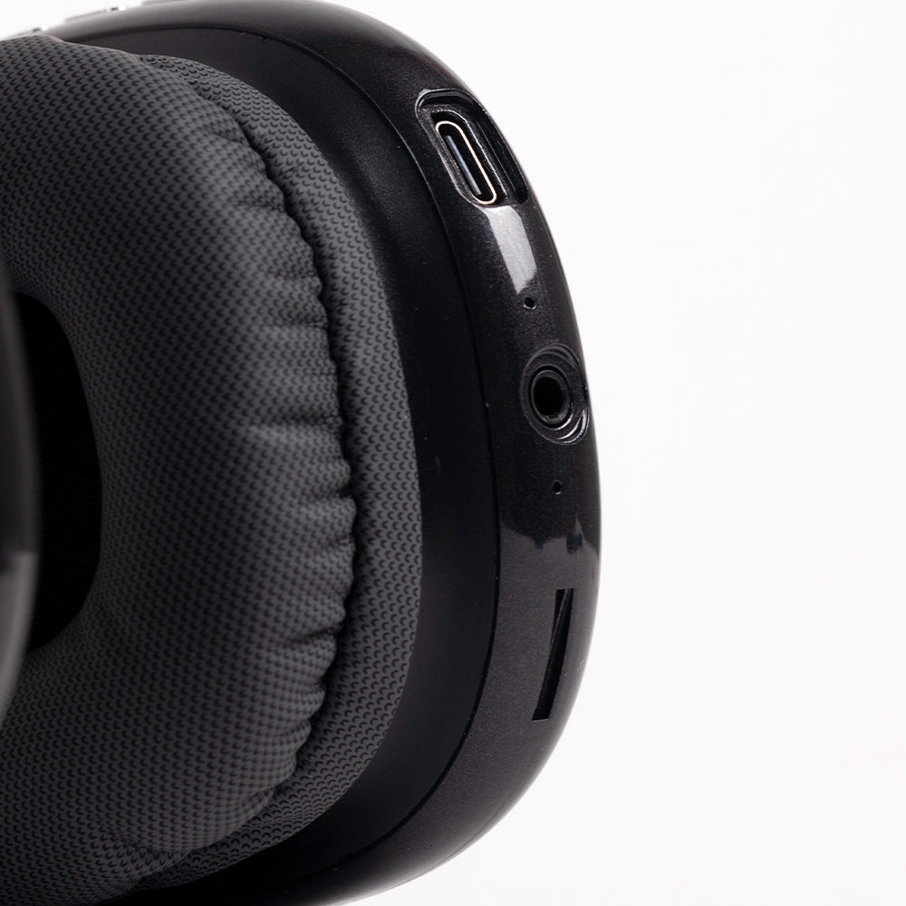 Audifonos Inalambricos On Ear Aurum STF 10hrs Uso Negro