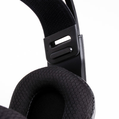 Audifonos Alambricos On Ear MSA-005 Gaming Beast STF Micrófono Conexión 3.5 mm Luz Led