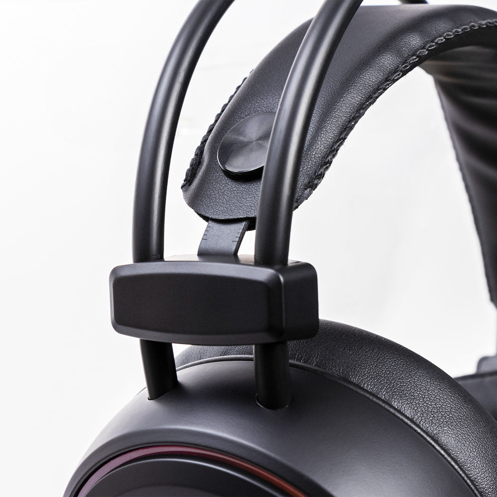 Audifonos Alambricos On Ear MSA-010 Gaming Beast STF Audio Virtual 7.1 Micrófono Luz Led